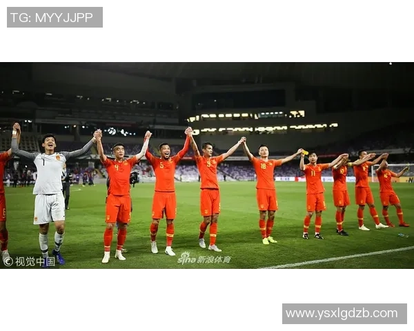 杭州滑板队战术引发热议球迷与教练的观点碰撞与争论